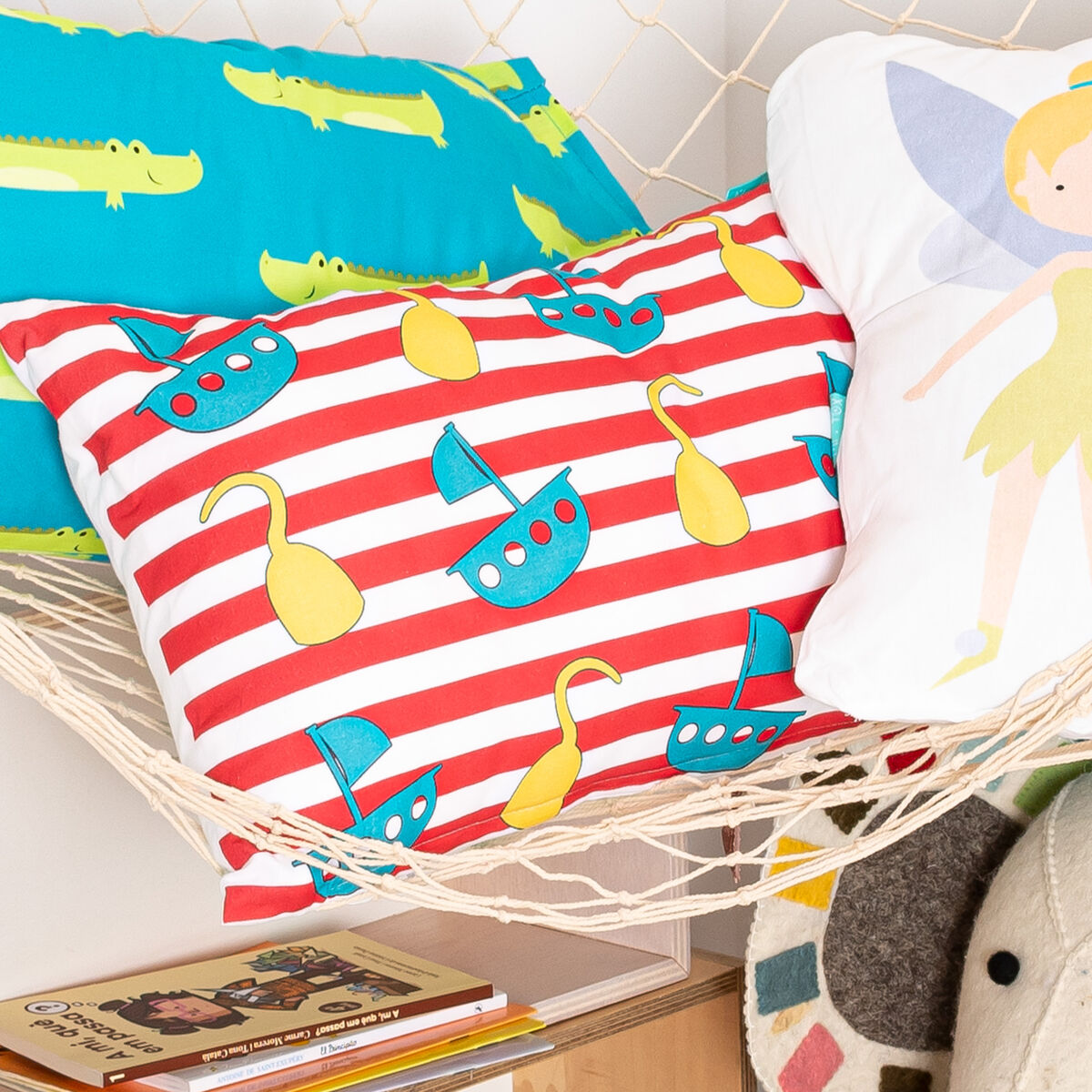 Capa de travesseiro HappyFriday Mr Fox Flying Boy Multicolor 50 x 30 cm